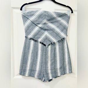 American Threads light gray and white striped strapless romper size Small